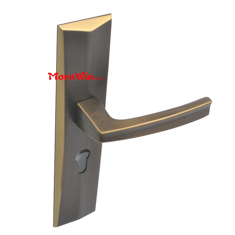 Brass door lever handle with plate 