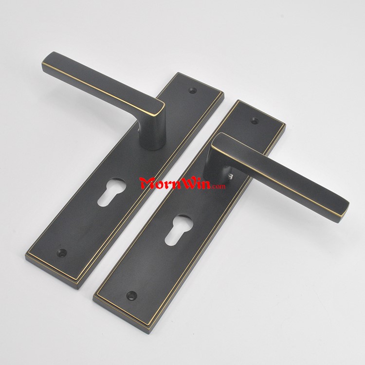 High quality brass lever door handle on plate